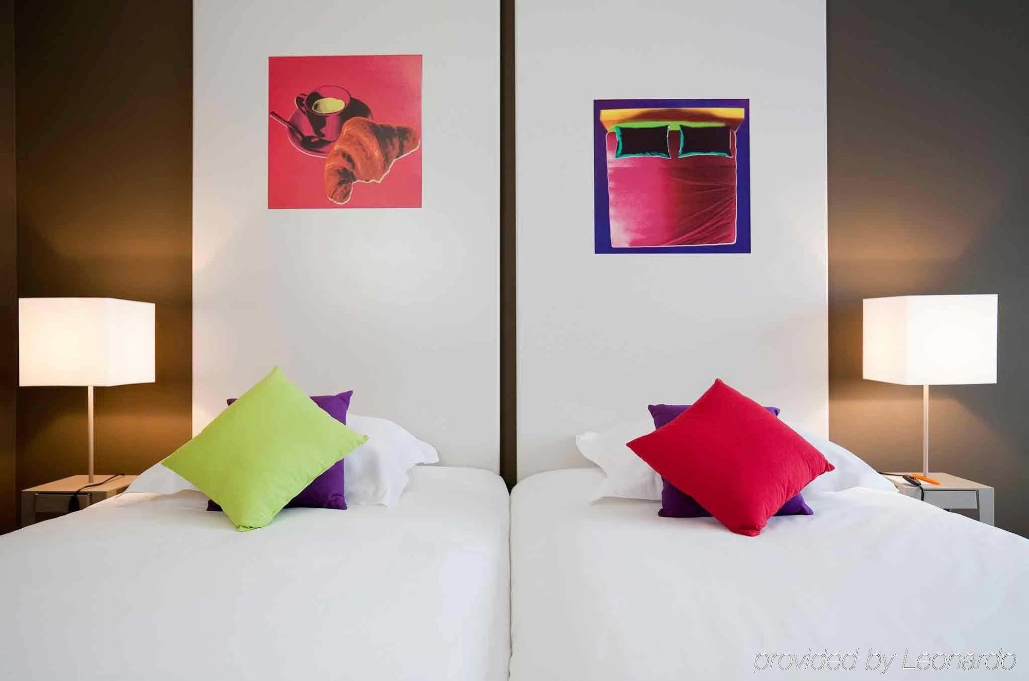 Отель Ibis Styles Annemasse Geneve Амбиёи Номер фото